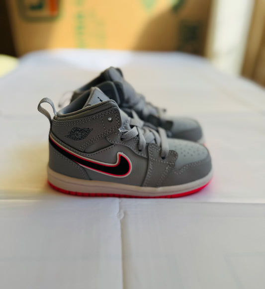 Jordan 1 mid td