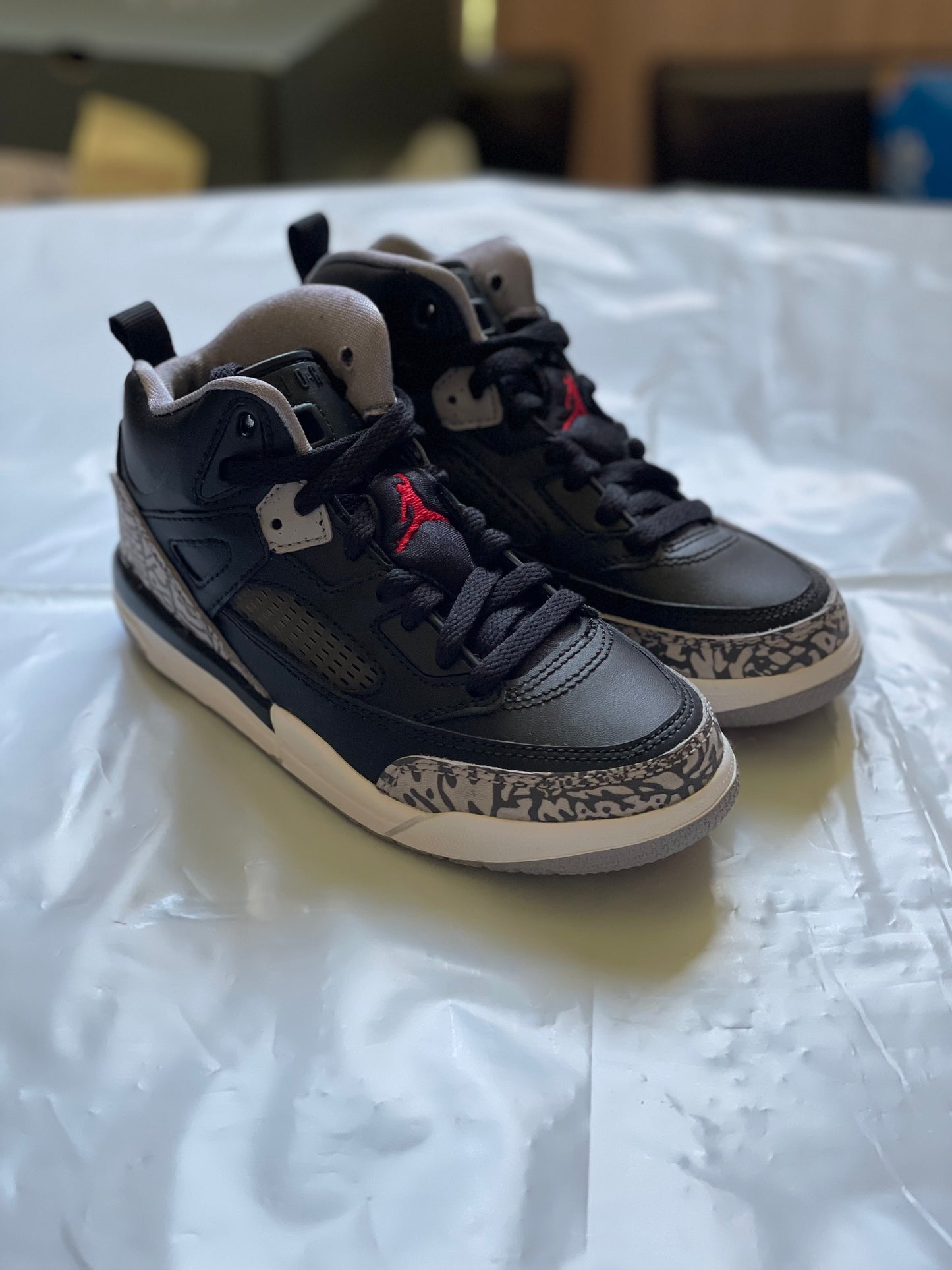 Spizike black cement PS