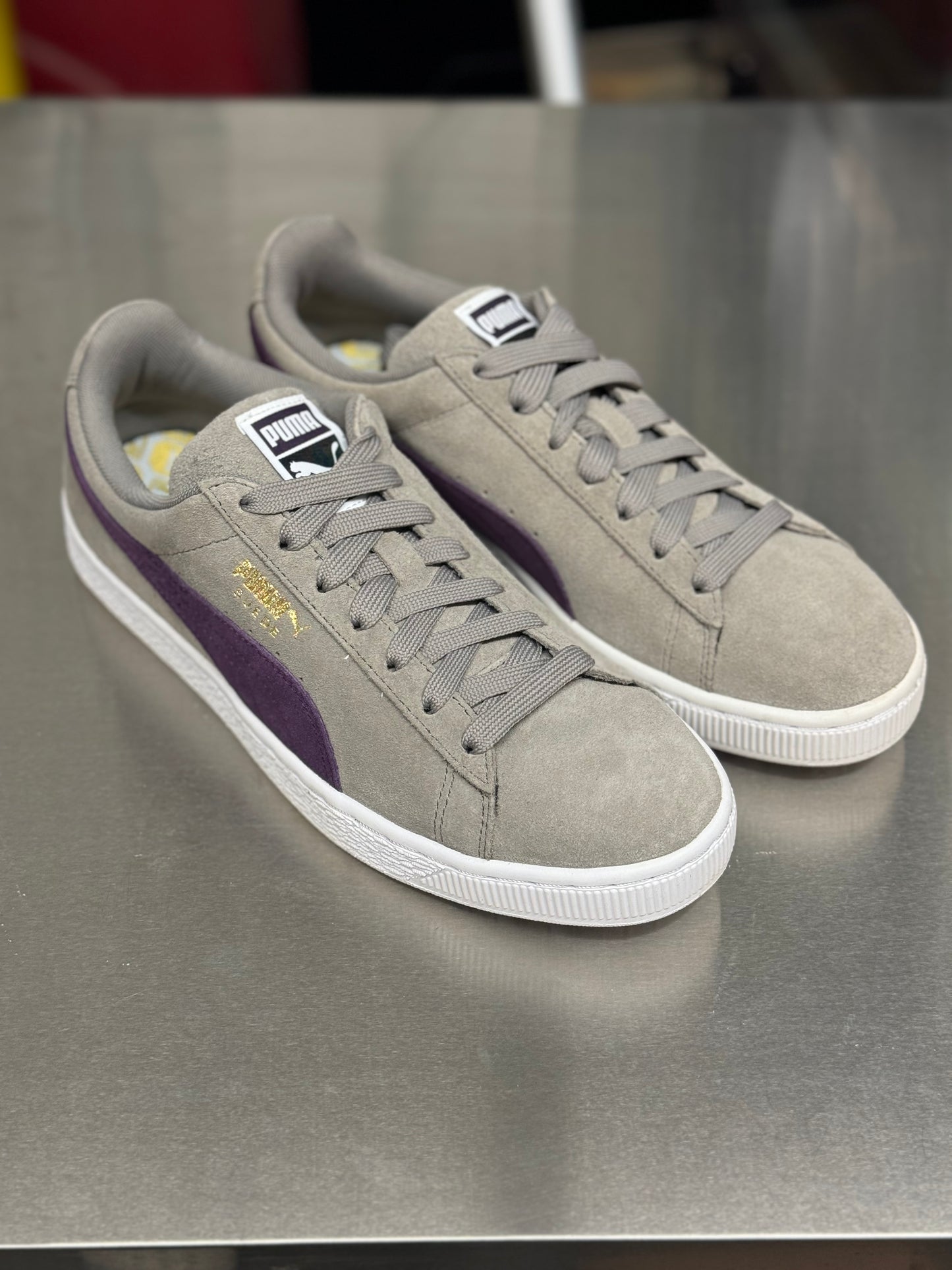 Suede Classic gray/purple