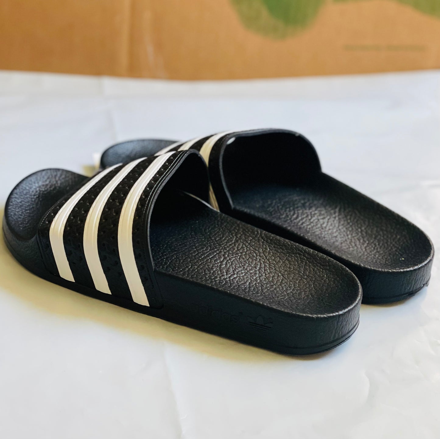 Adilette Black Juniors