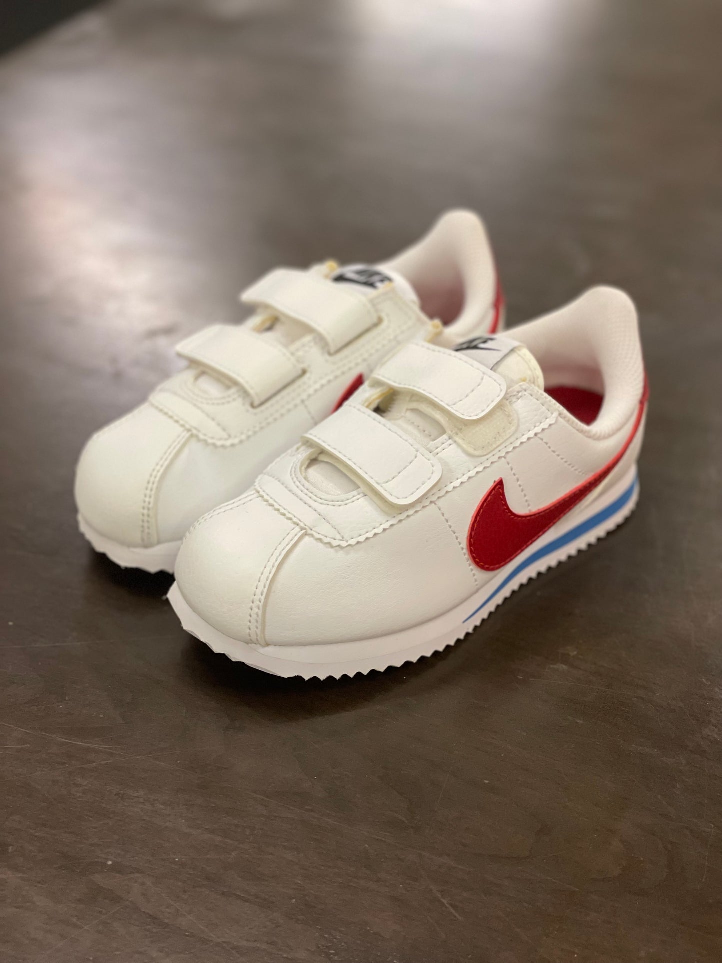 Cortez Basic SL (PSV) v red