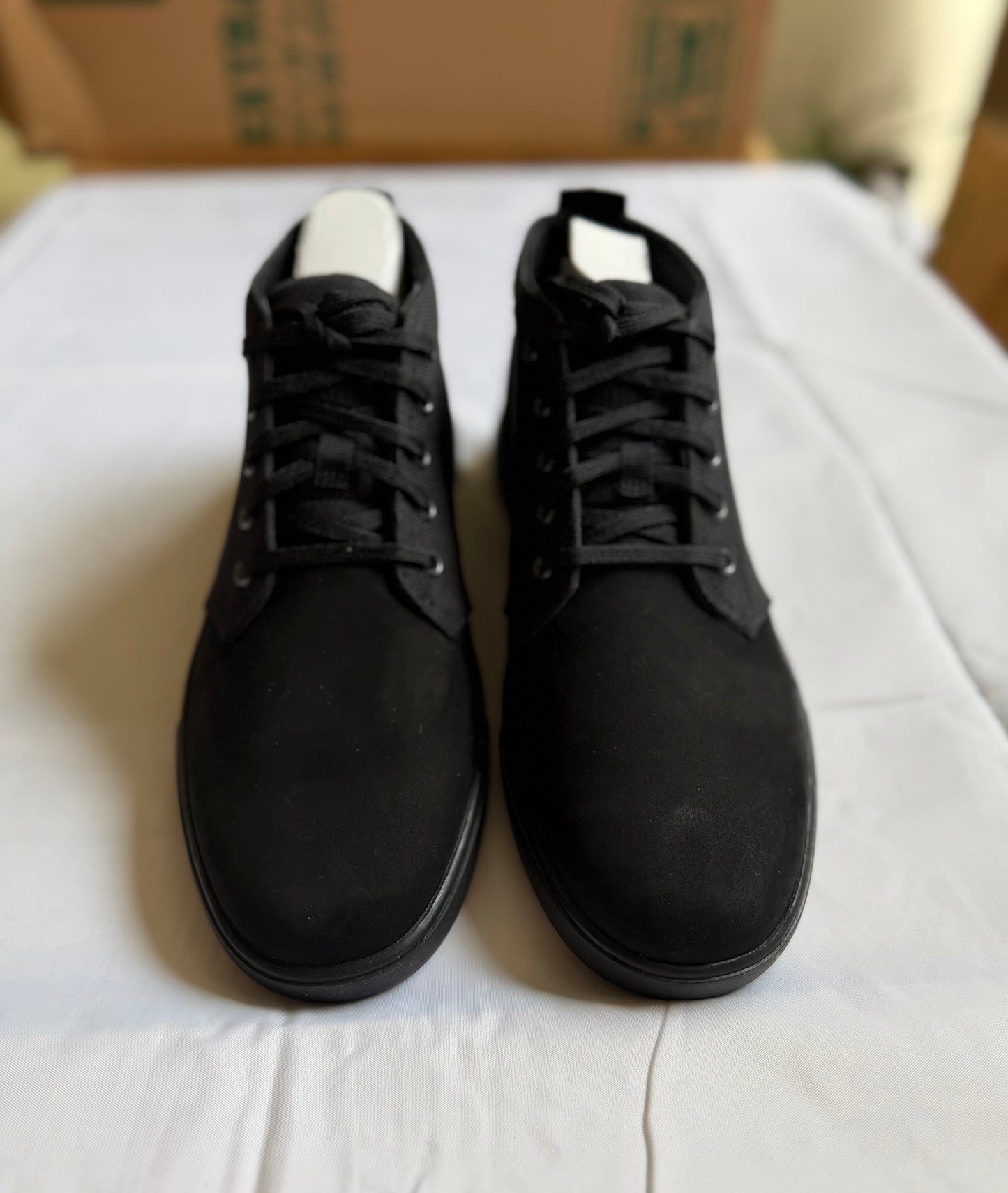 Groveton Black Monochrome
