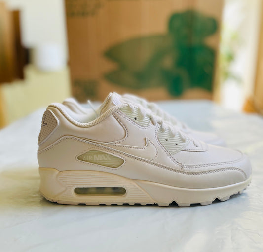 Nike Air Max 90 LTR Mens sz 8B yellowed