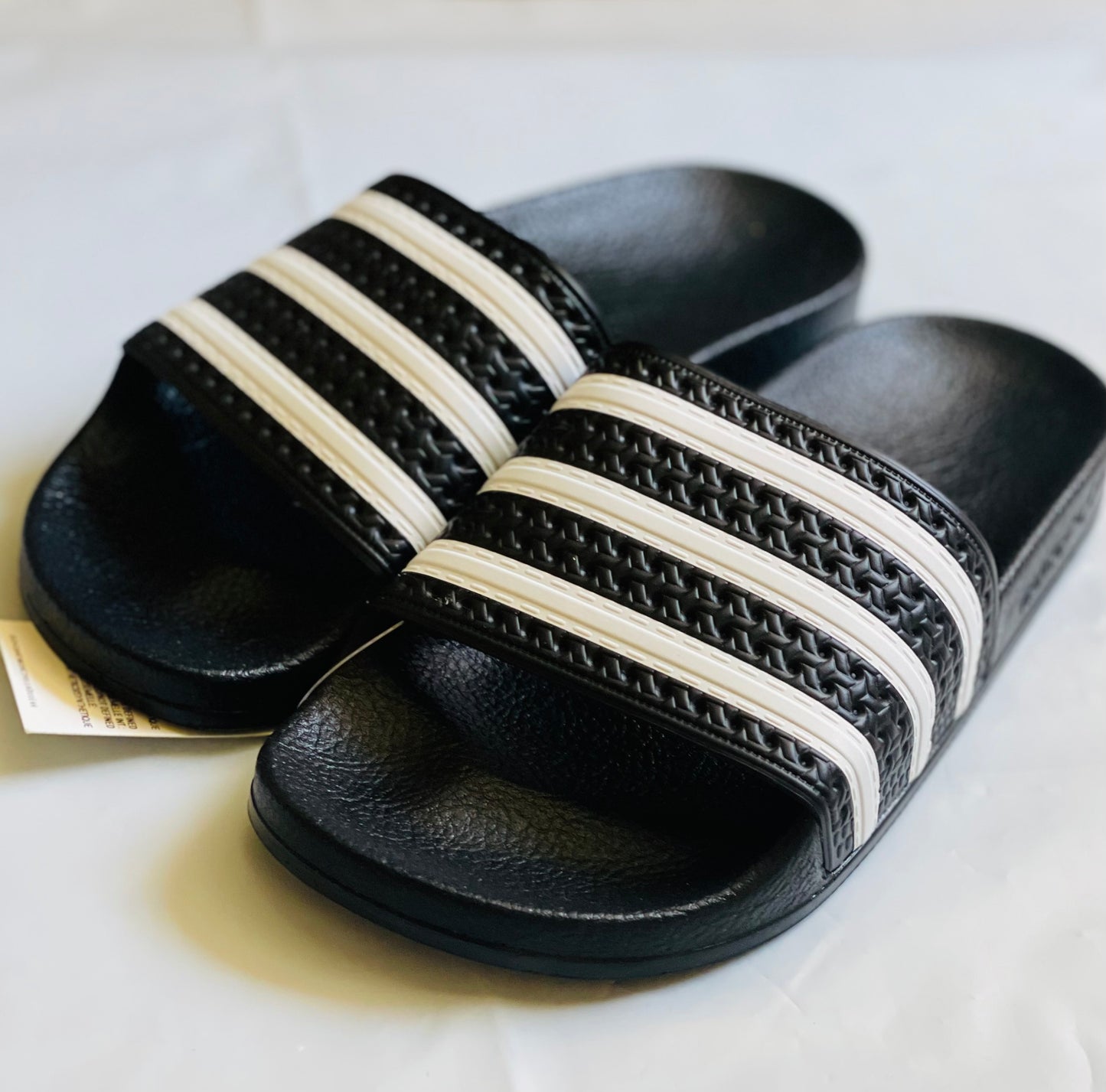Adilette Black Juniors