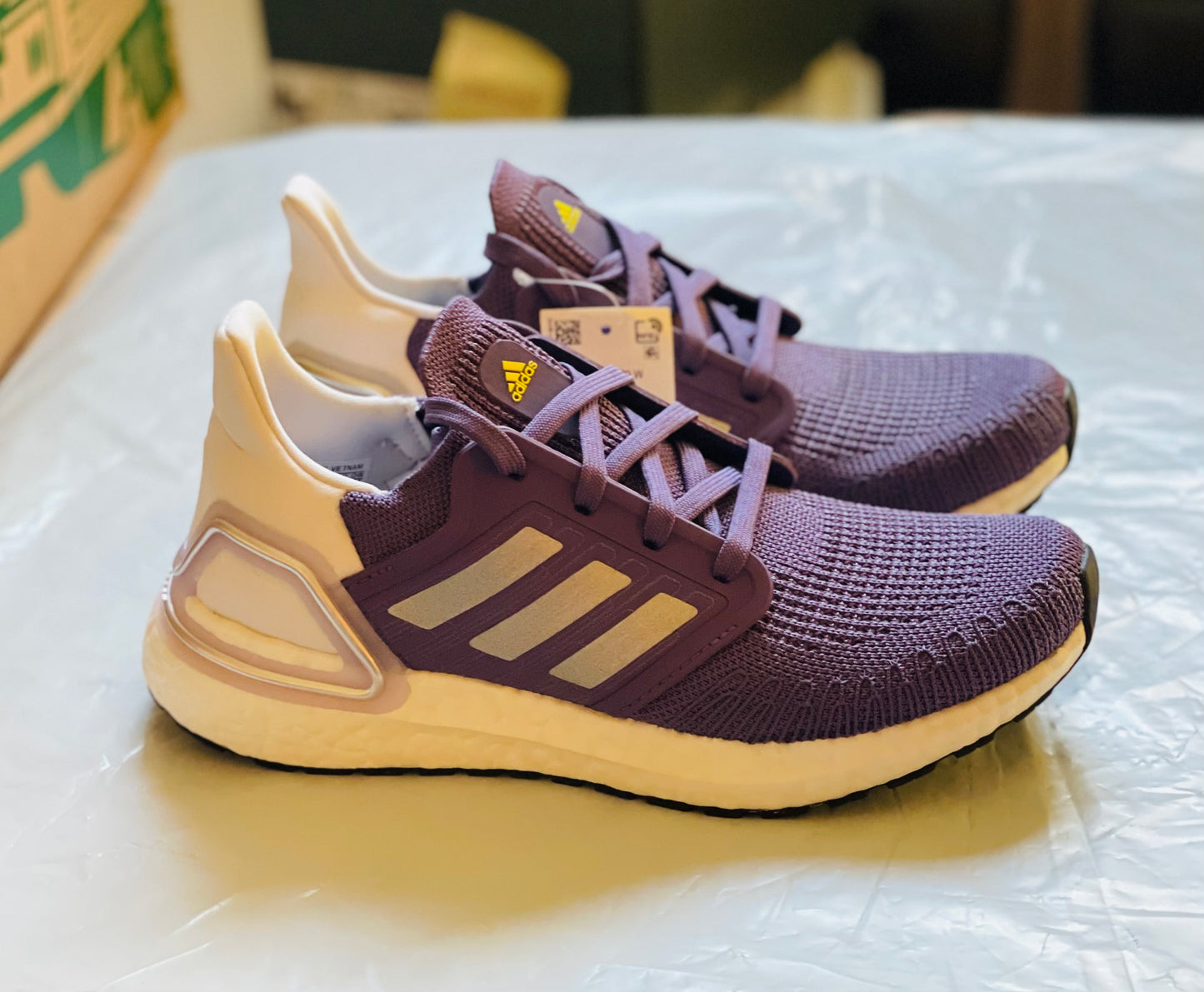 UltraBoost 20 w purple/wht