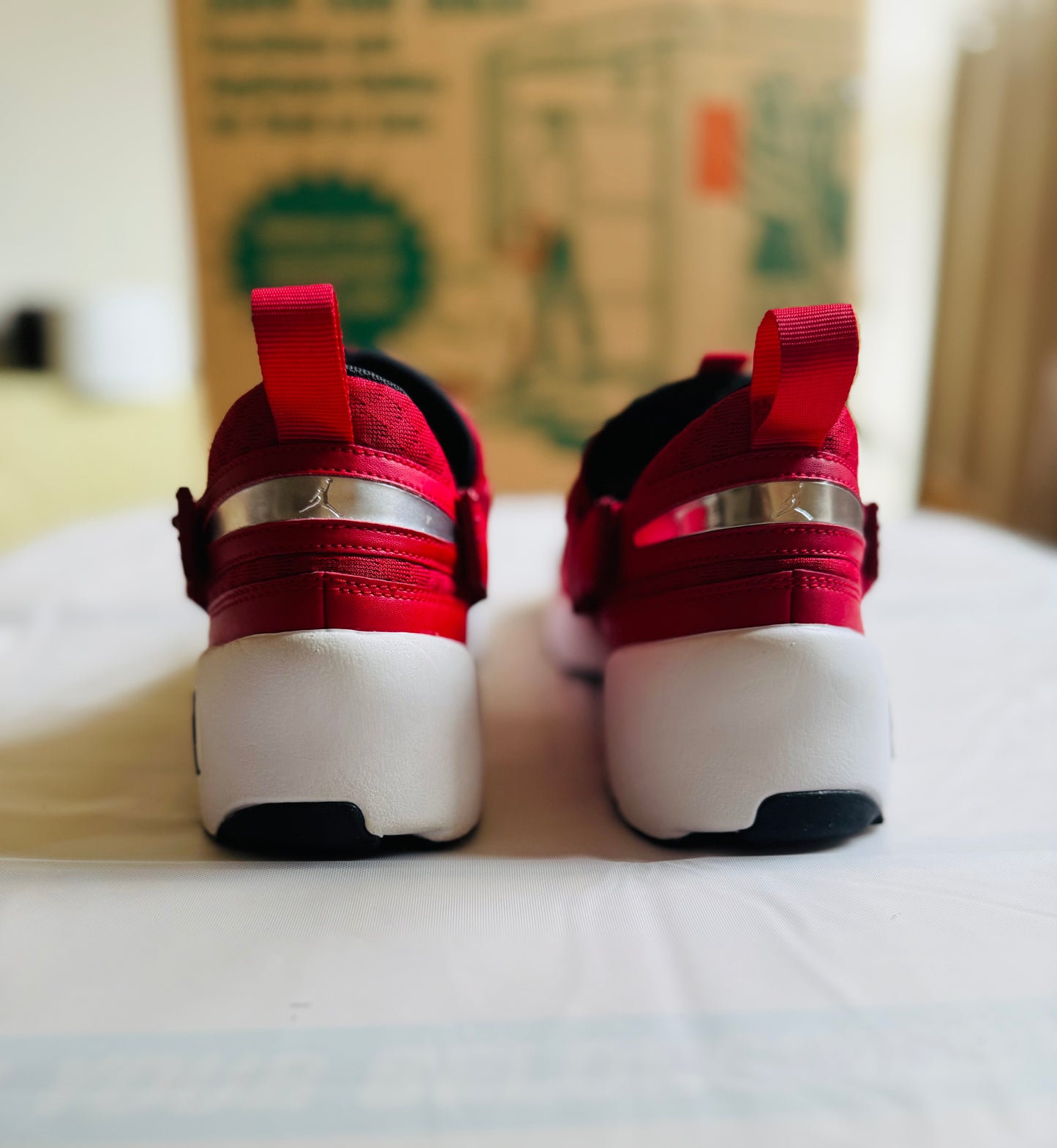 Trunner LX gym red