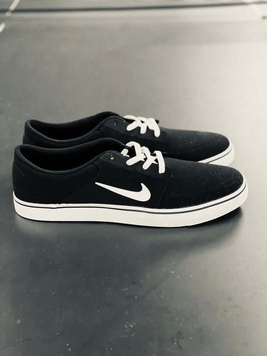 SB Portmore Cnvs blk/wht