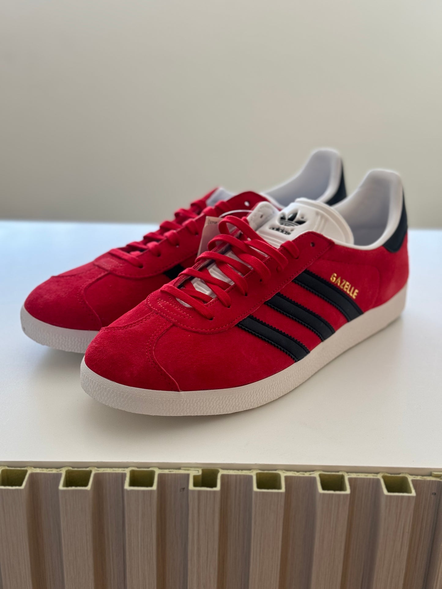 Gazelle Red w/ black