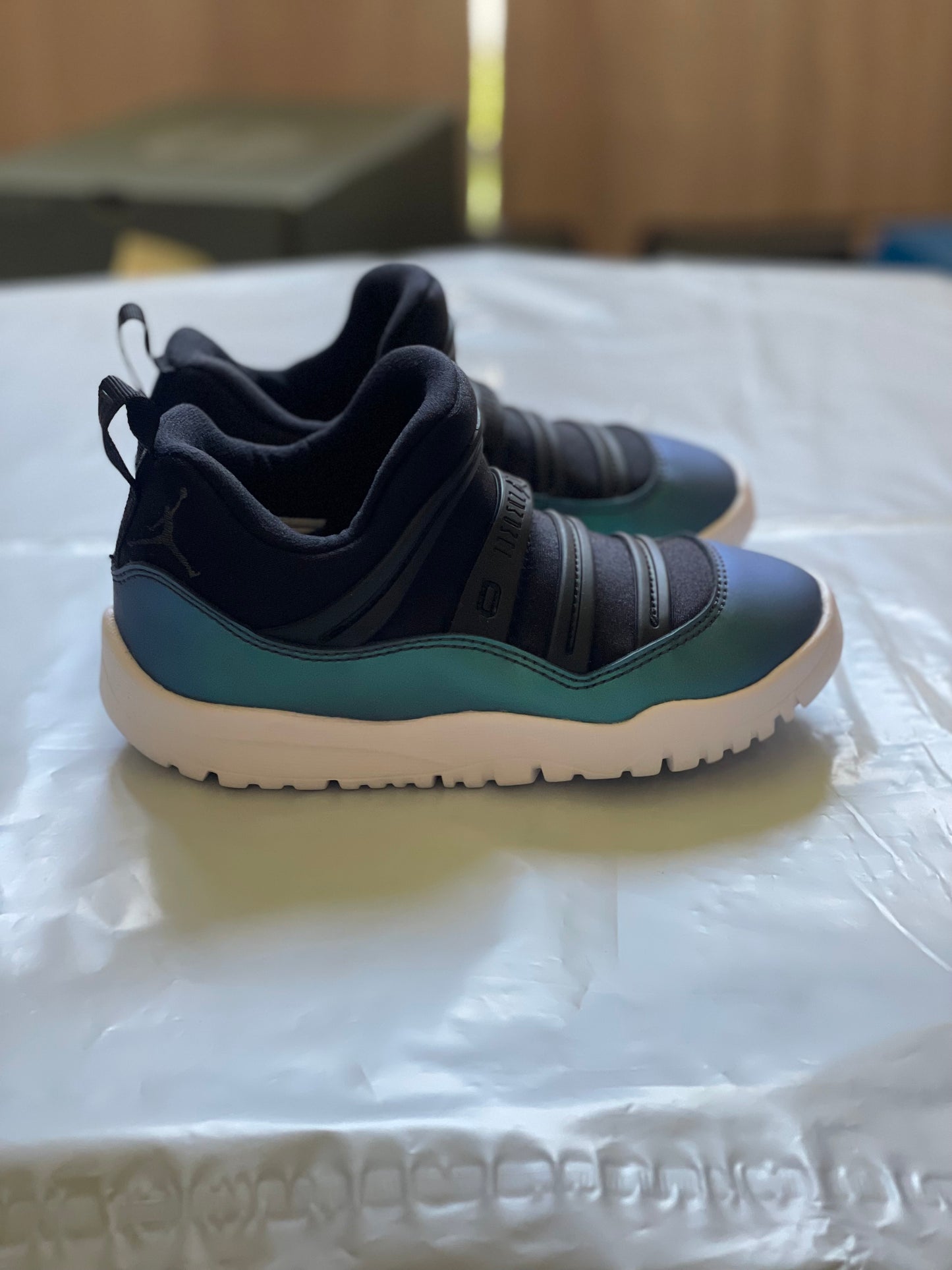 Jordan 11 Retro Little Flex PS green