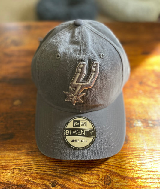 New Era 9Twenty Spurs Cap