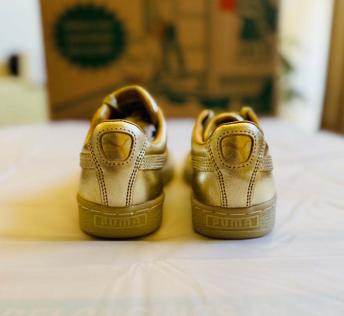 Suede 50th Anni Metallic Gold
