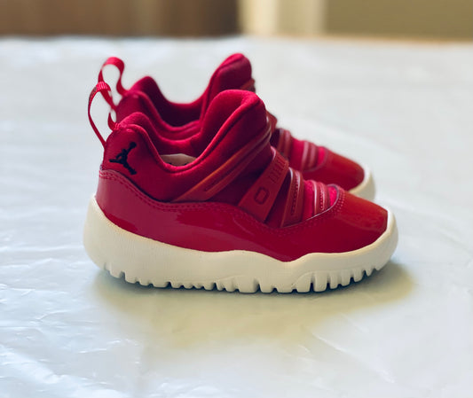 Jordan 11 Retro Little Flex TD red