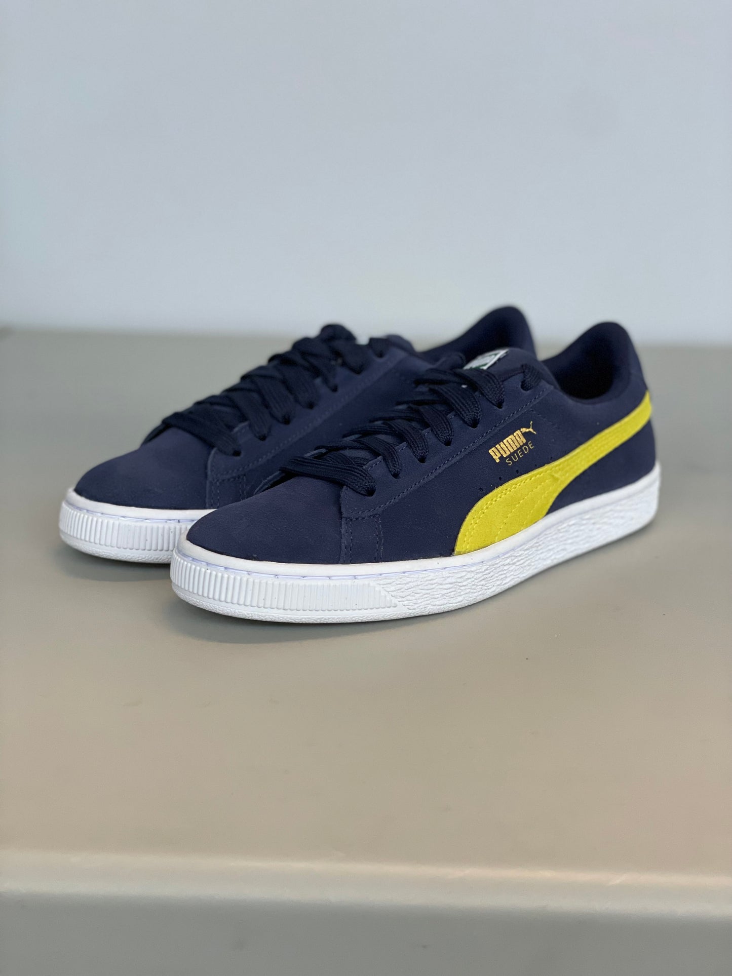 Suede Classic Jr navy/yellow