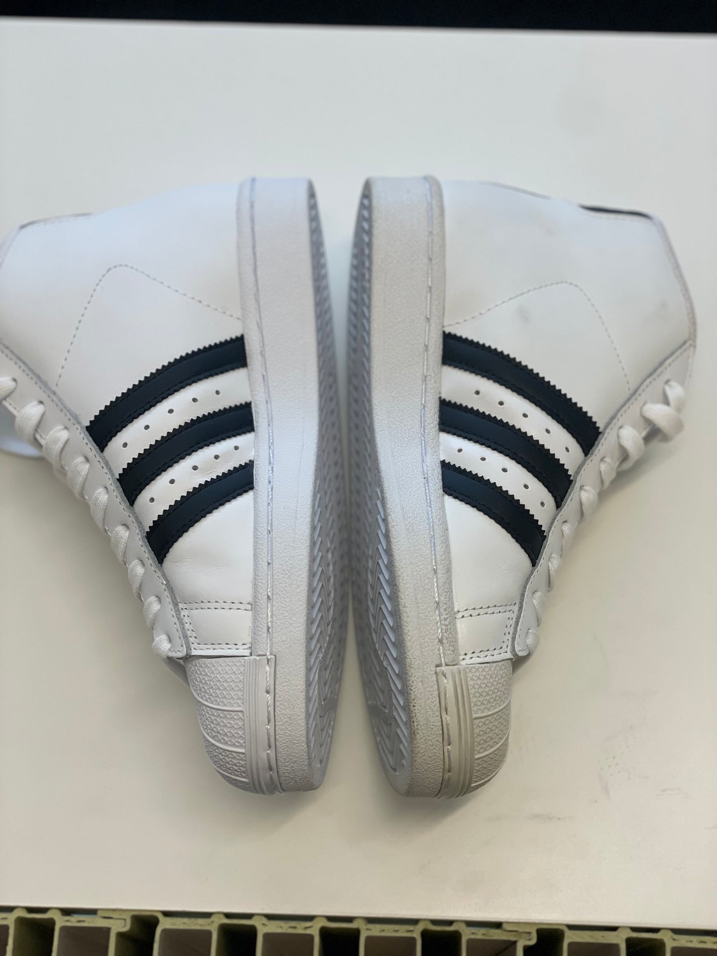 ProModel Juniors White/Black-Adidas