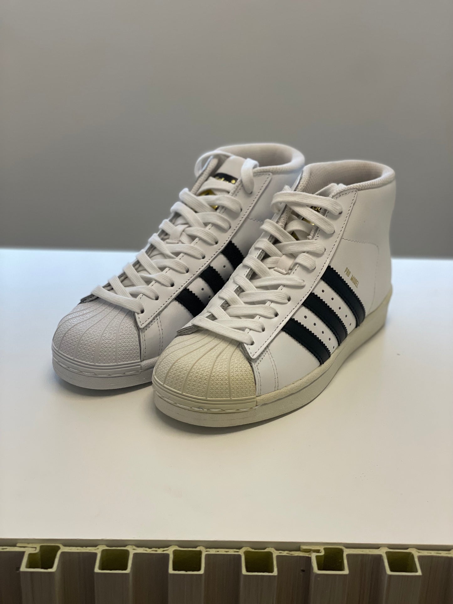 ProModel Juniors White/Black-Adidas