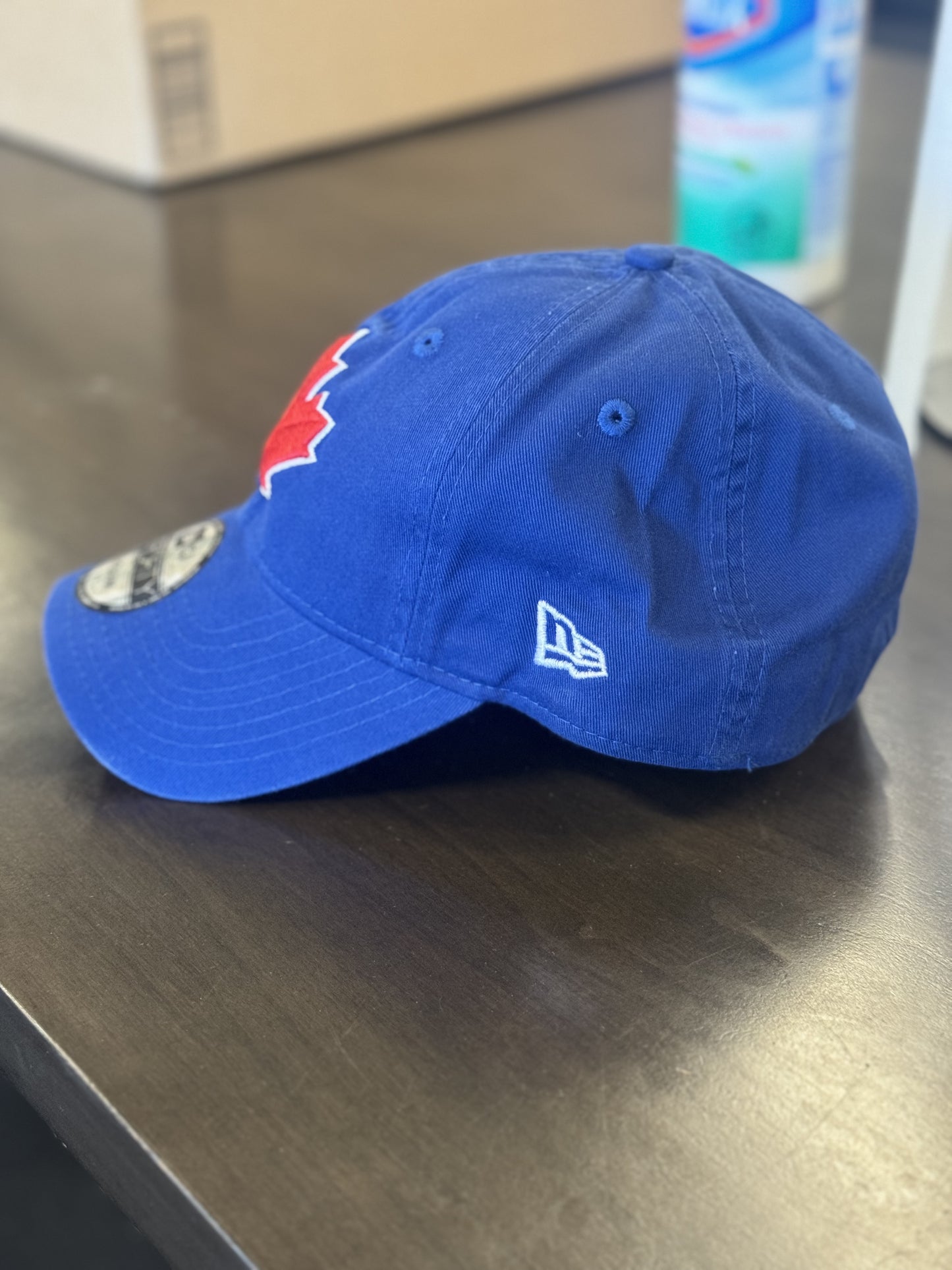 New Era Toronto Blue Jays 49Forty Maple Leaf Cap Blue