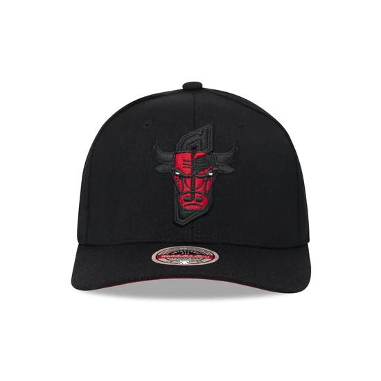 M&N Chicago Bulls Original Fit Stretch Snapback Hat