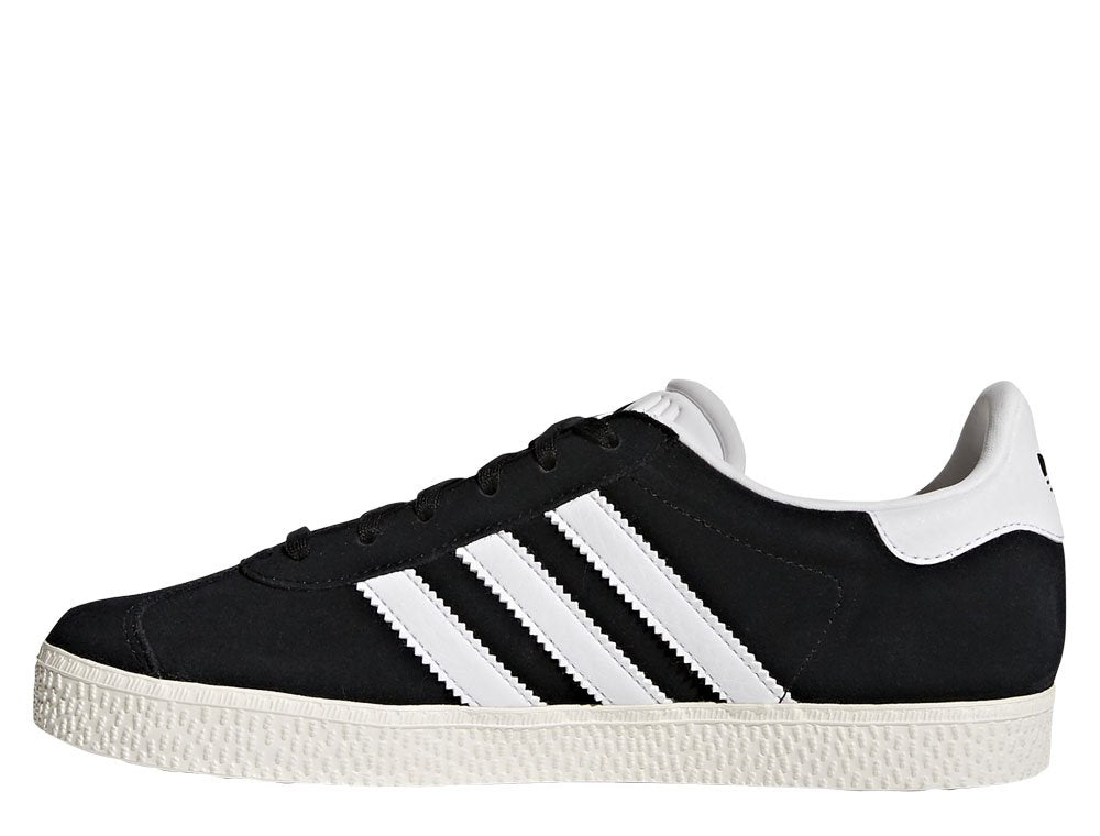 Gazelle Juniors Black/White Size 7 only