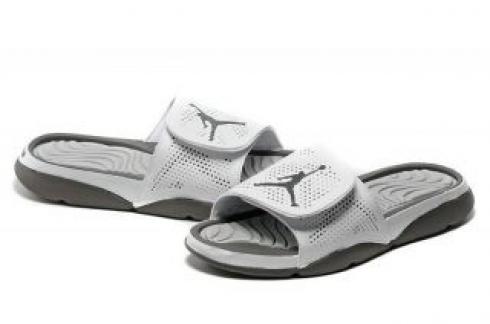 Jordan Hydro 5 Men wht/gry Size 12 only