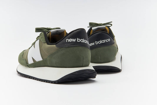 New Balance 237 UT1